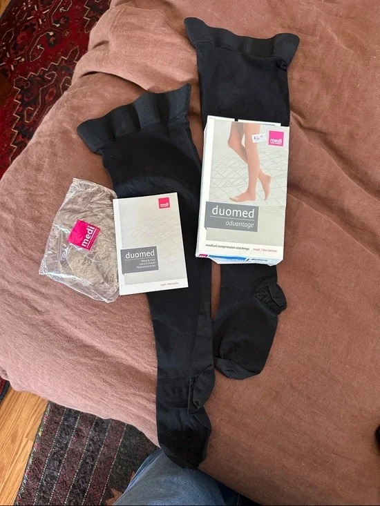 Duo med L & Jobst XL black thigh high, compression flight medical stockings - Picture 8 of 14